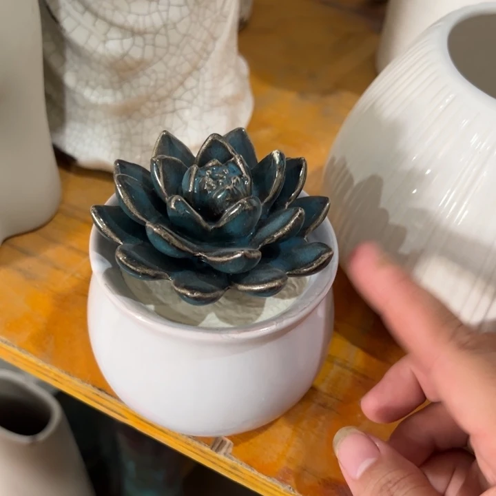 陶瓷花瓶摆件外贸出口（微瑕）
