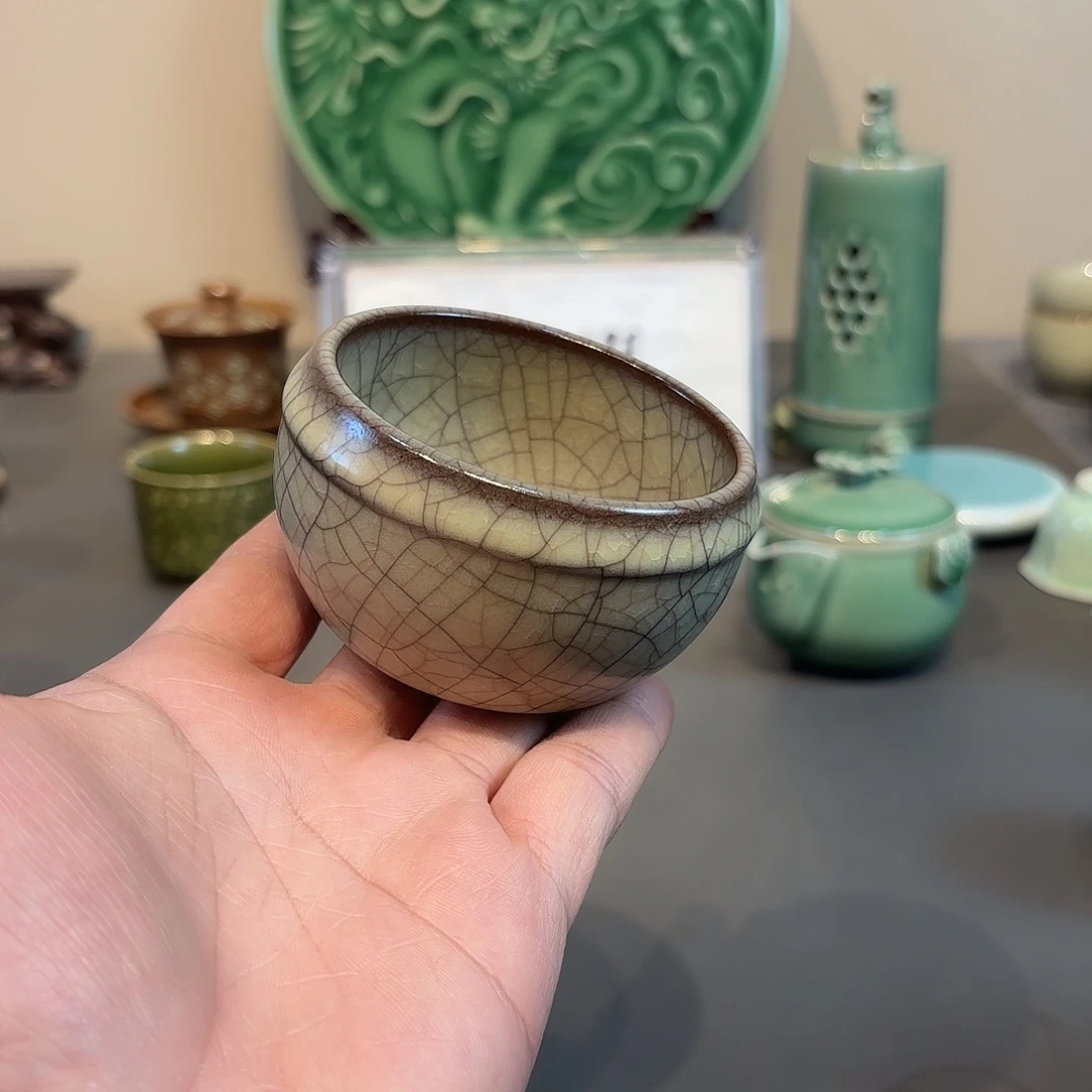 瓷片龙泉青瓷福利青瓷