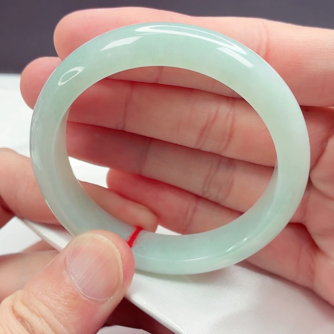 翡翠未镶嵌手镯52圈