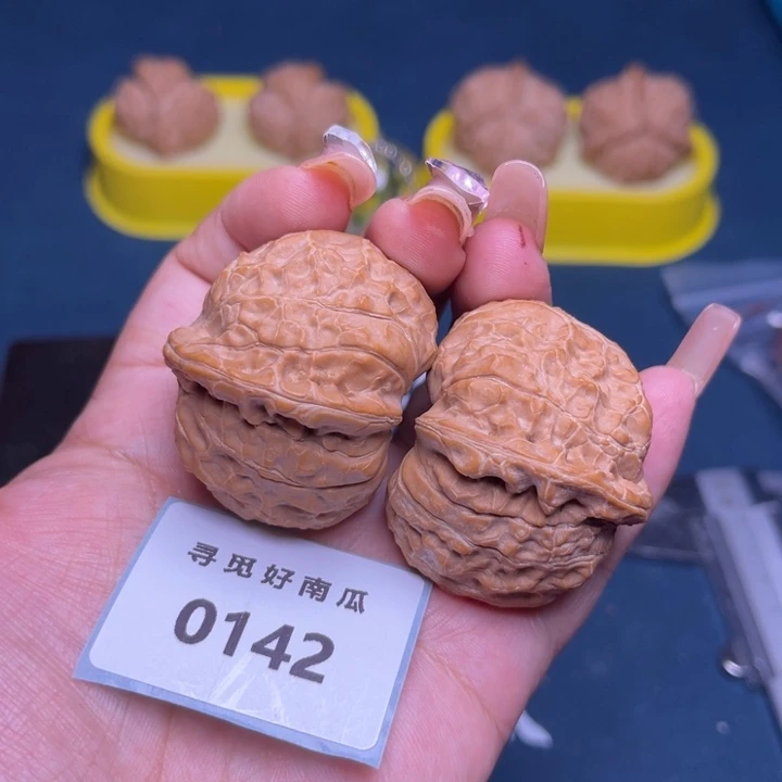 文玩核桃把件41-0142