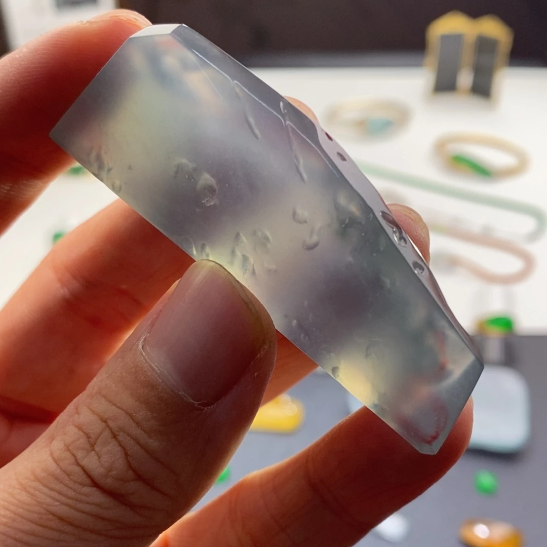 定制翡翠未镶嵌包工