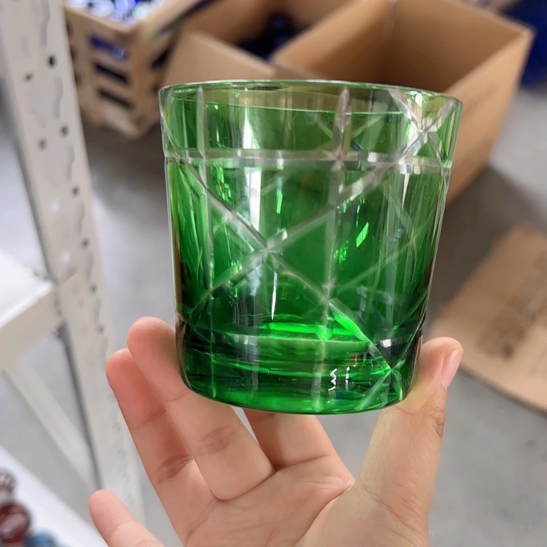 水晶玻璃平底款微瑕一个