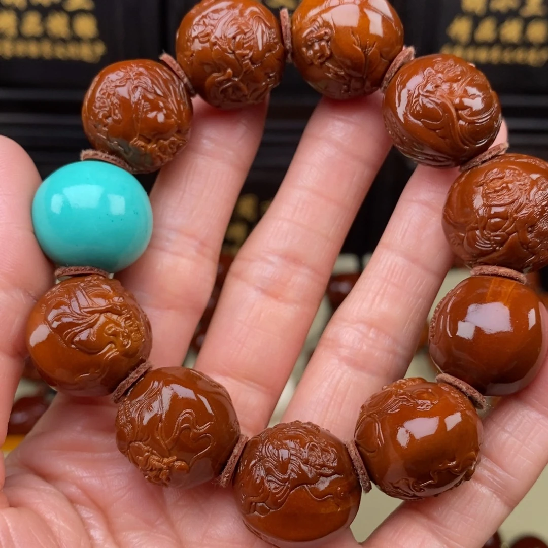 云***术橄榄核吊坠十八罗汉