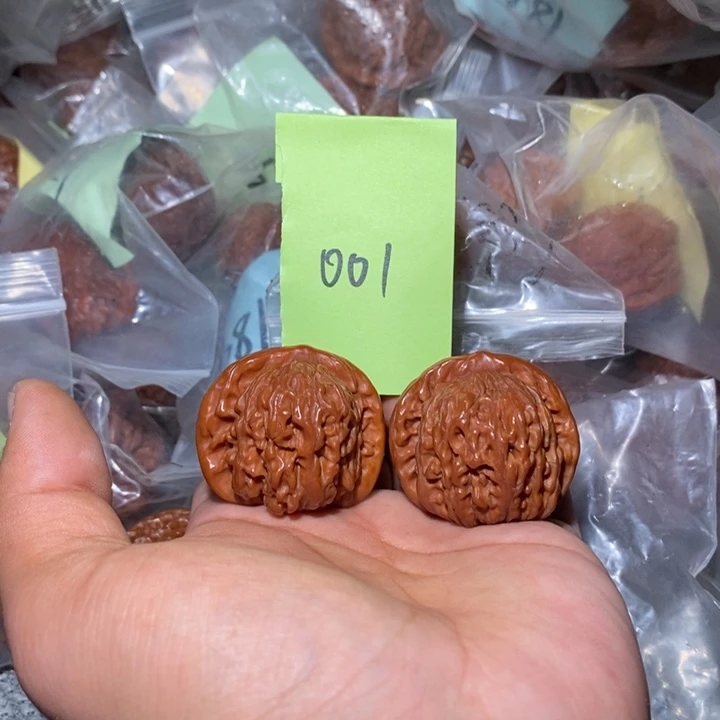 把件桃核40尺四座楼