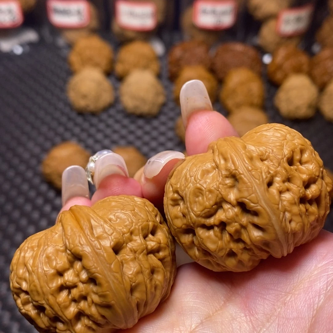 文玩核桃吊坠元宝39.5