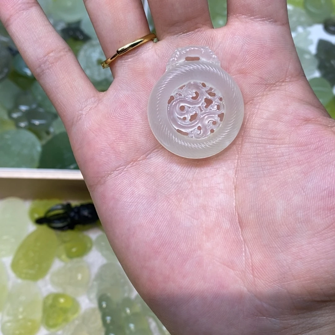 岫玉未镶嵌吊坠(不含链)