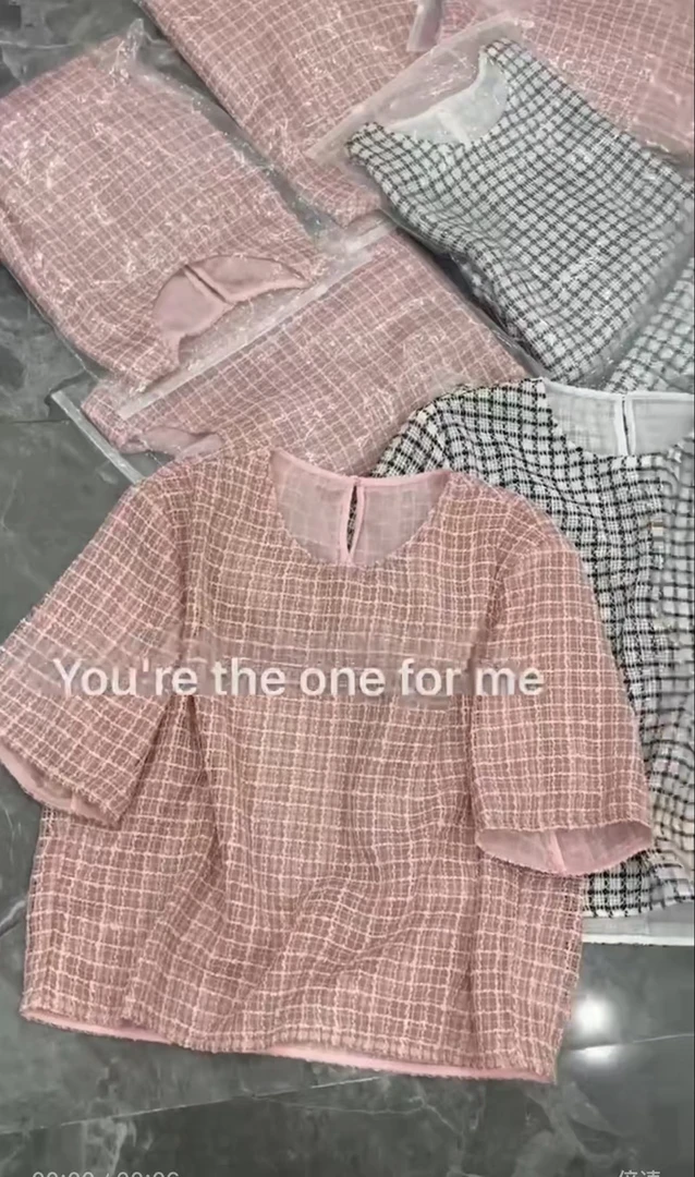 7799夏季新款韩版时尚百搭圆领短袖格子衬衫女宽松显瘦上衣女潮