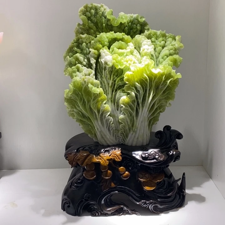 未镶嵌蛇纹石玉(覆膜)珠宝奇石