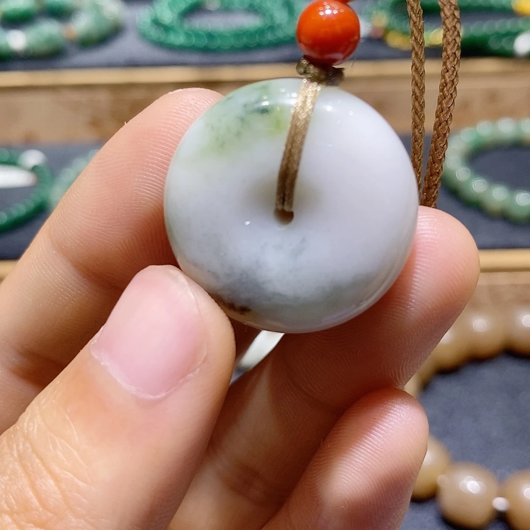 独山玉未镶嵌手串