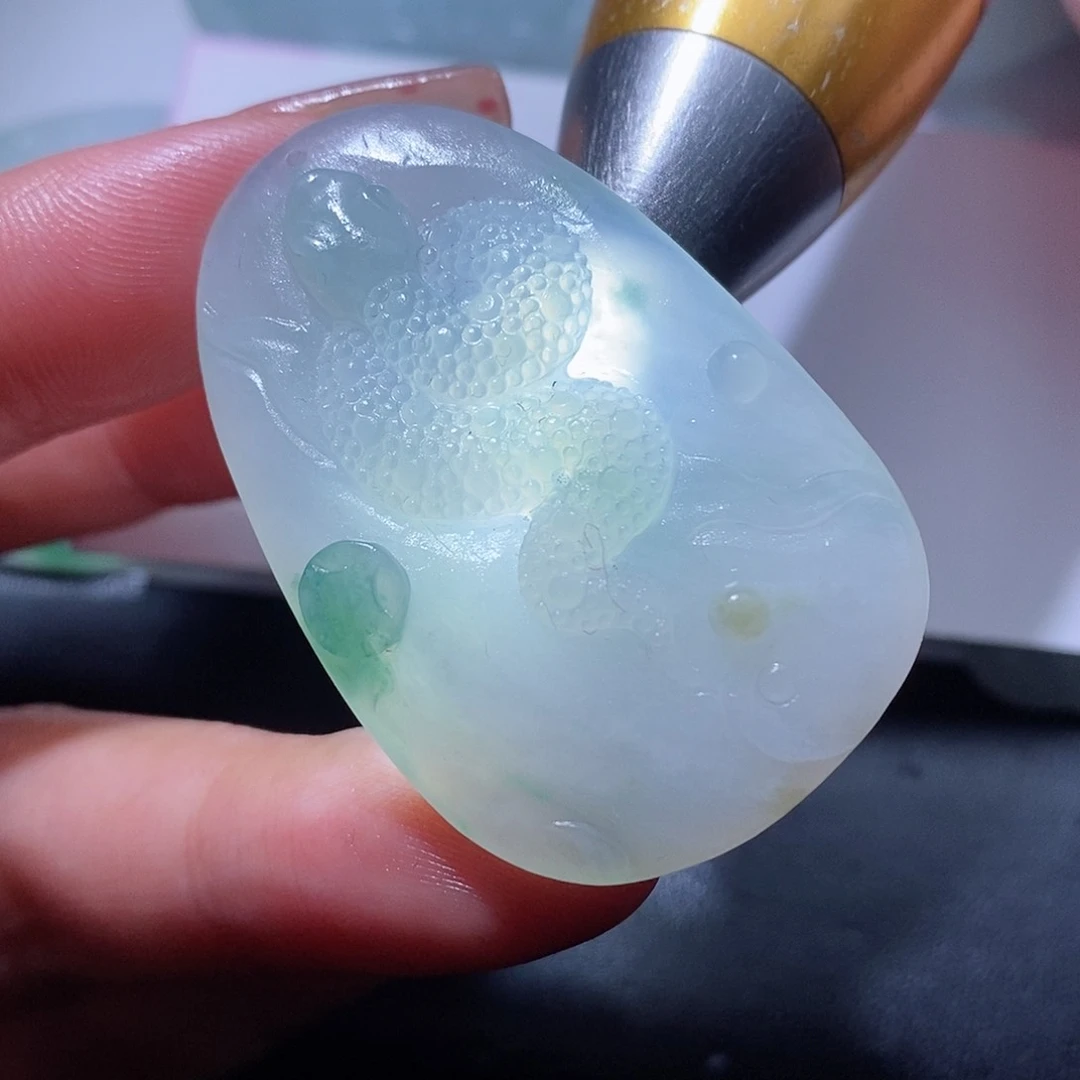 定制翡翠未镶嵌翡翠