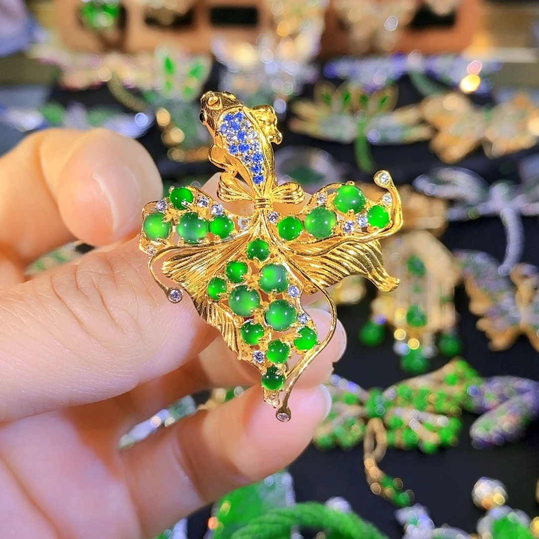 颈饰银S925镶嵌翡翠