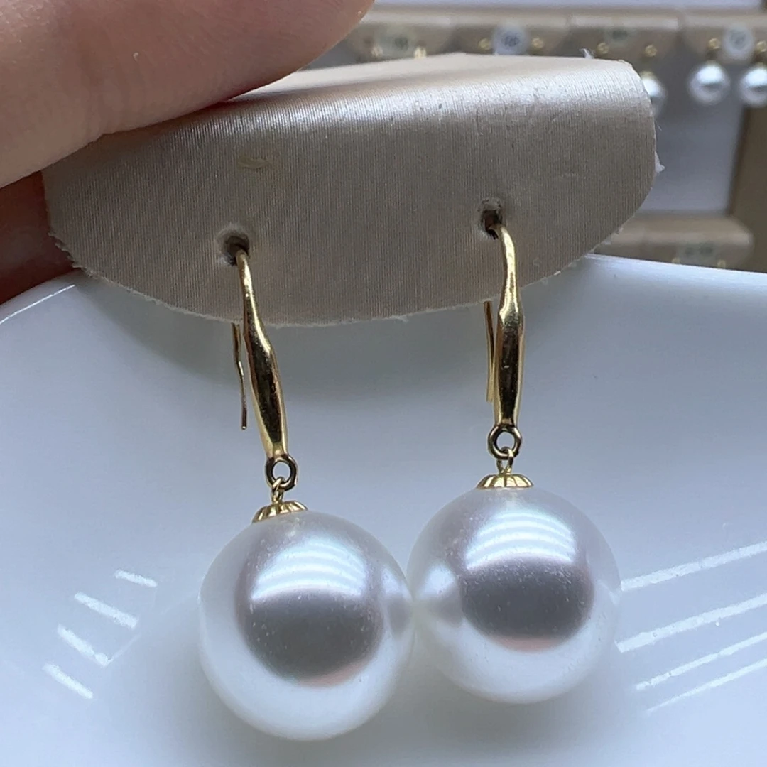 18K金镶嵌淡水珍珠耳饰