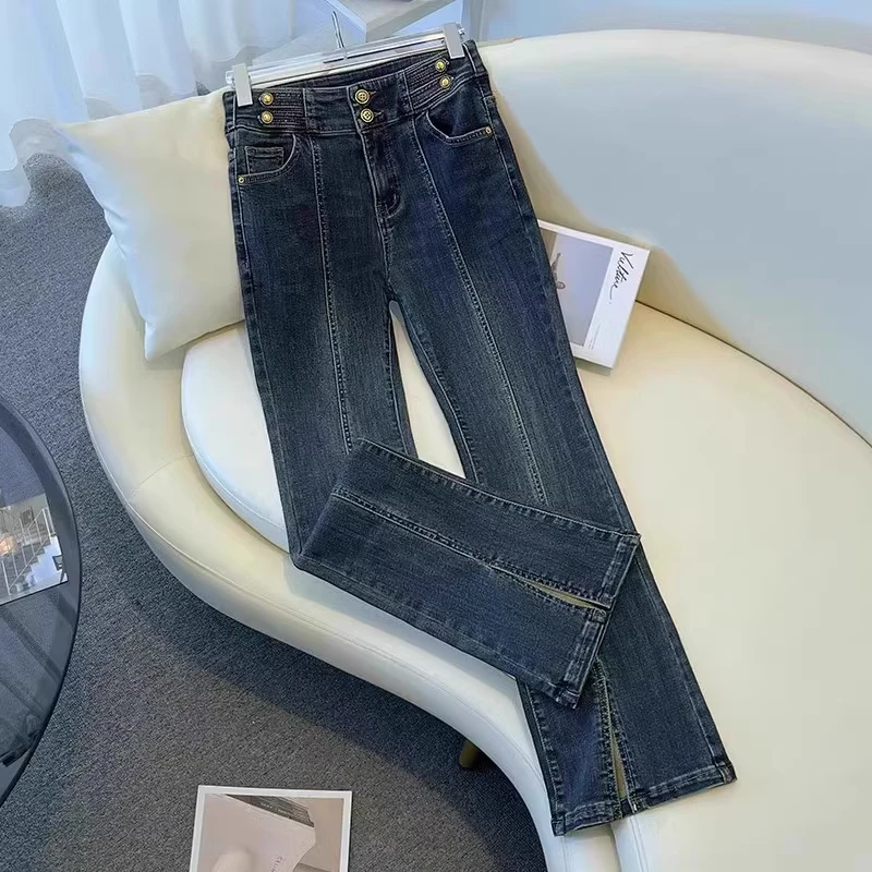 拉夏贝尔高腰开叉设计牛仔微喇裤女2025春秋新款简约休闲风喇叭裤