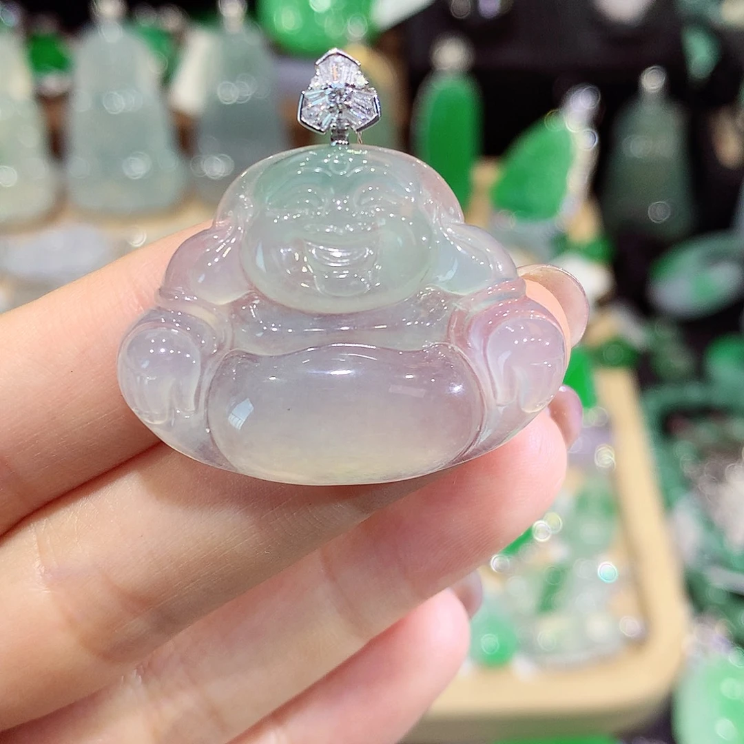 颈饰18K金镶嵌翡翠佛