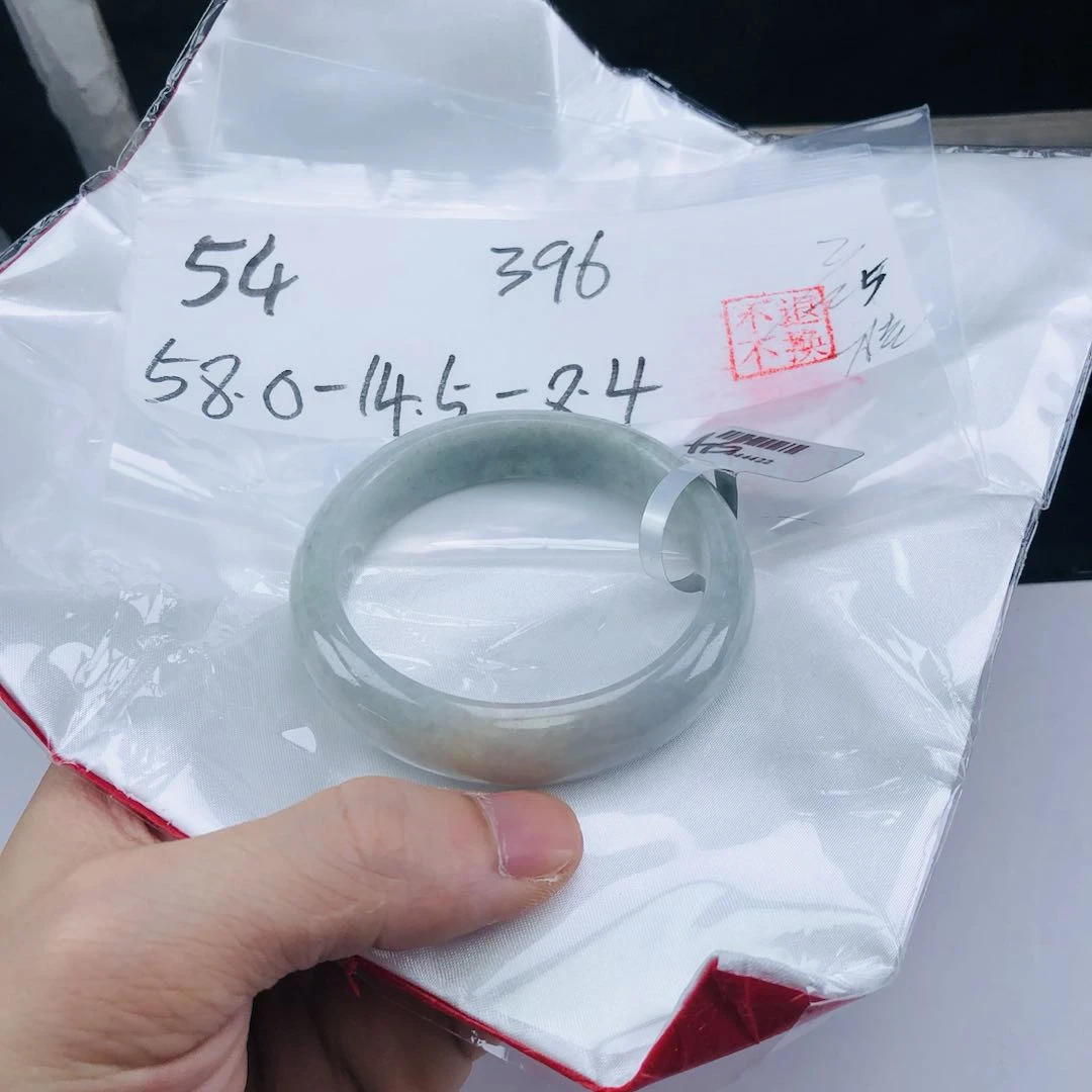 毛货手镯需精细抛光/手镯54