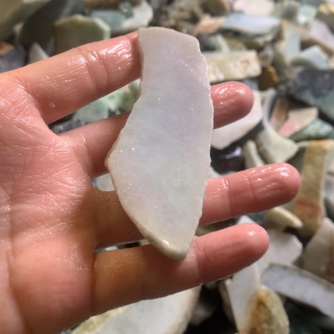 翡翠颈饰未镶嵌缅甸翡翠