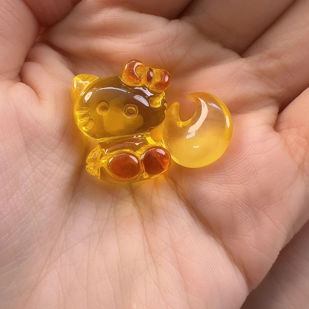 琥珀珠宝奇石未镶嵌是****王