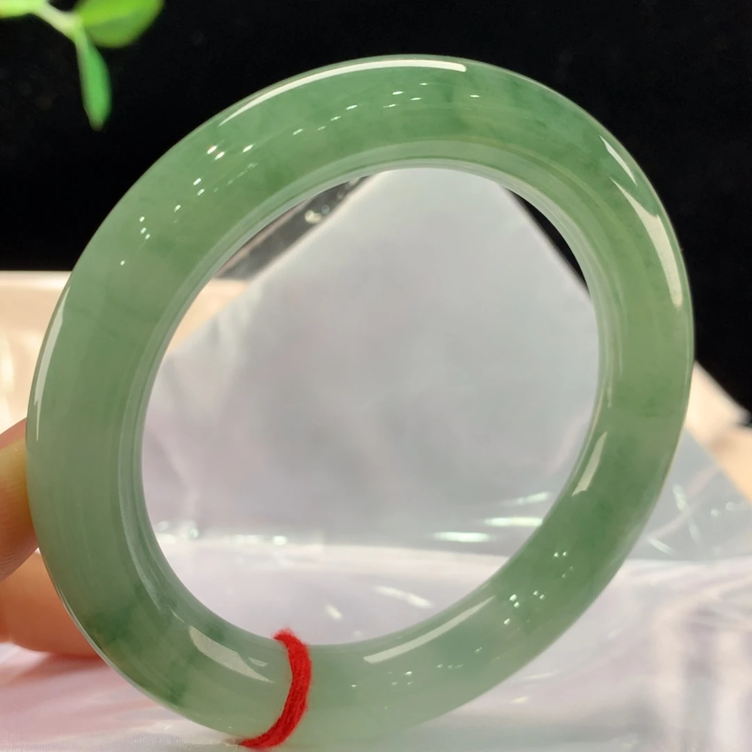 翡翠未镶嵌手镯4001