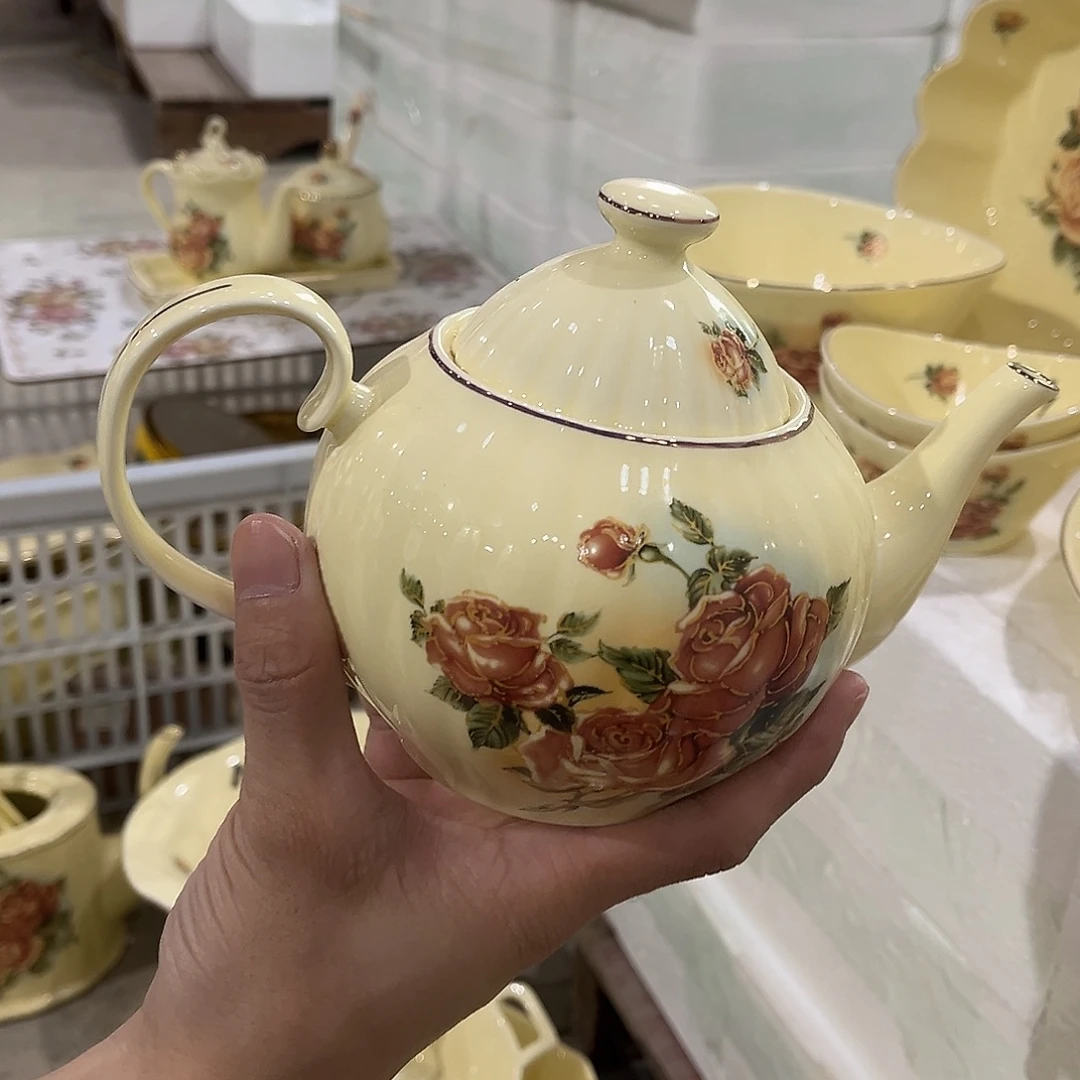 星博陶瓷有限公司