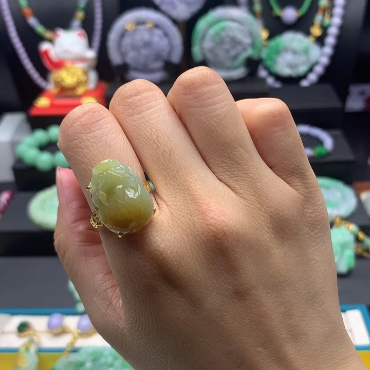 翡翠戒指未镶嵌貔貅戒指
