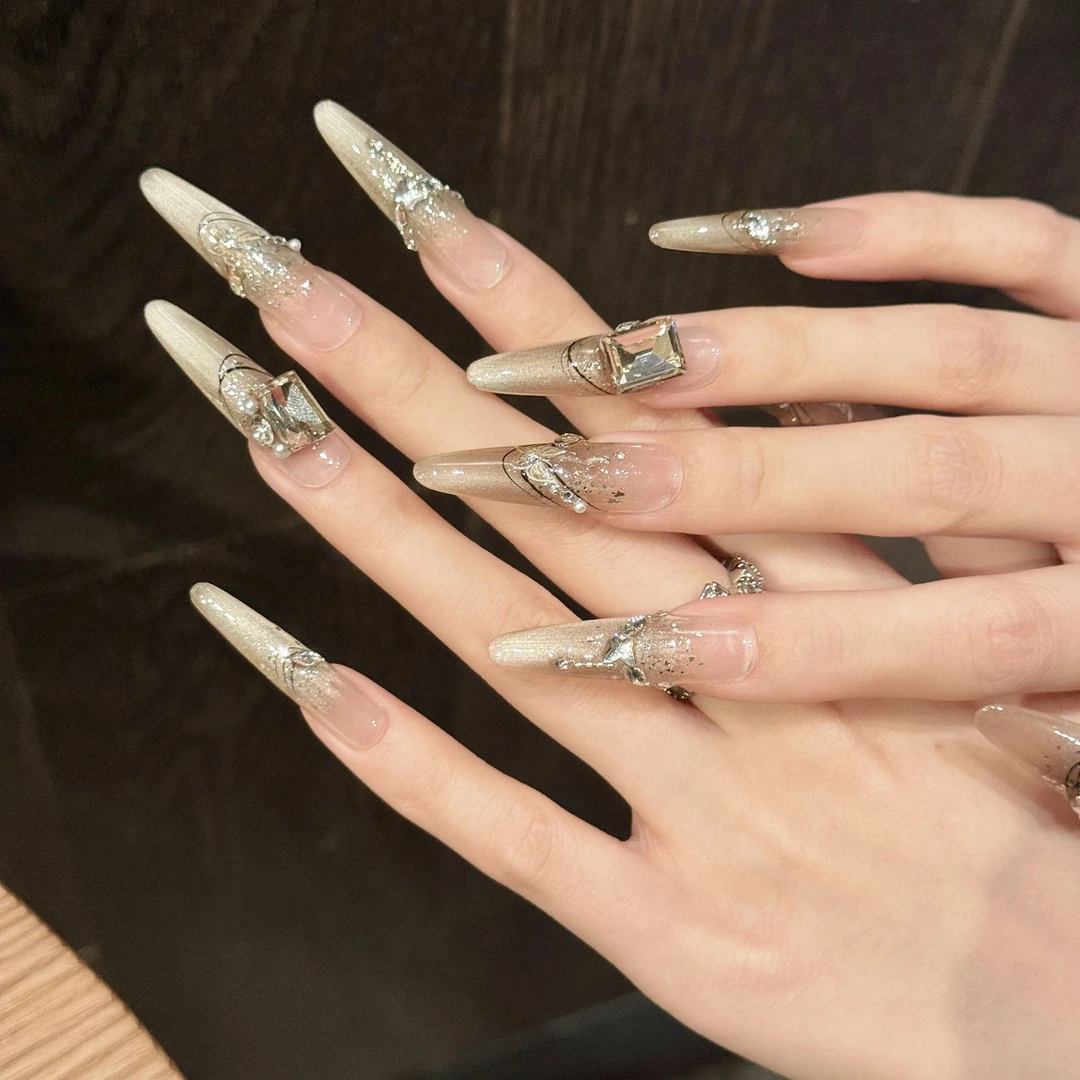 【禾道千金】原创美拉德高级感焦糖渐变猫眼蝴蝶手工穿戴甲显白美甲