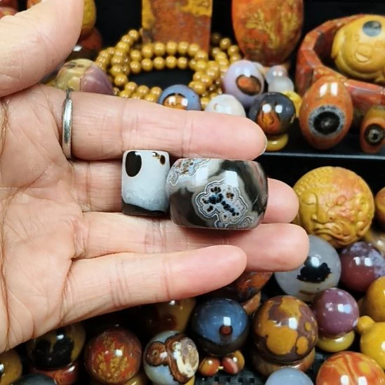 财***郎玛瑙/玉髓未镶嵌颈饰