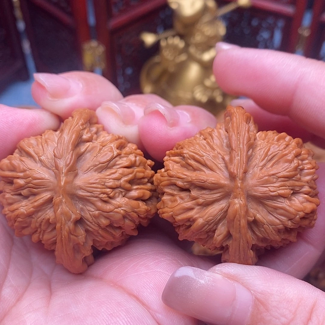 文玩核桃把件42.5全汉高楼