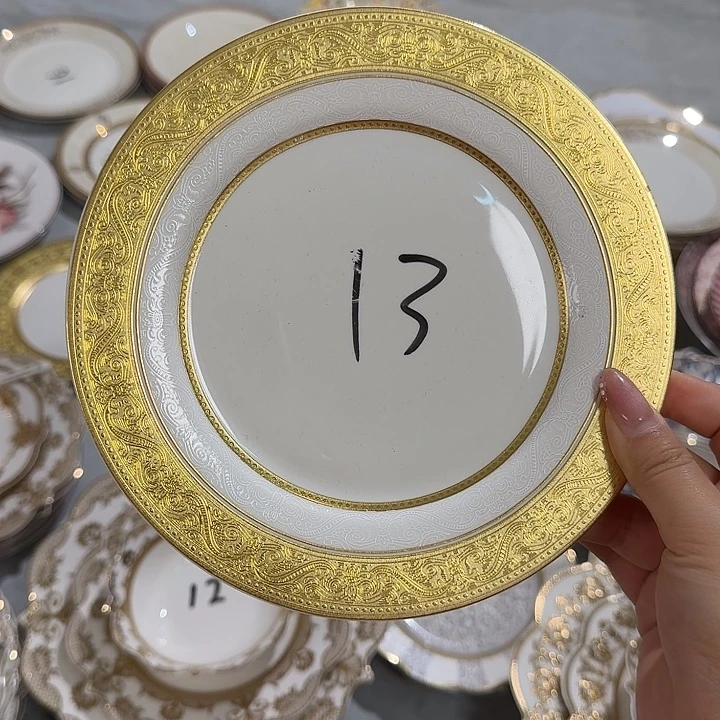 瓷7.5英寸宽金边平盘4个