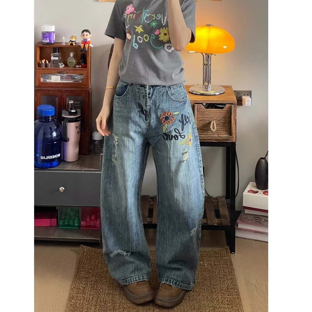 复古竹节纹水洗破洞弯刀牛仔裤女美式字母刺绣宽松长裤子