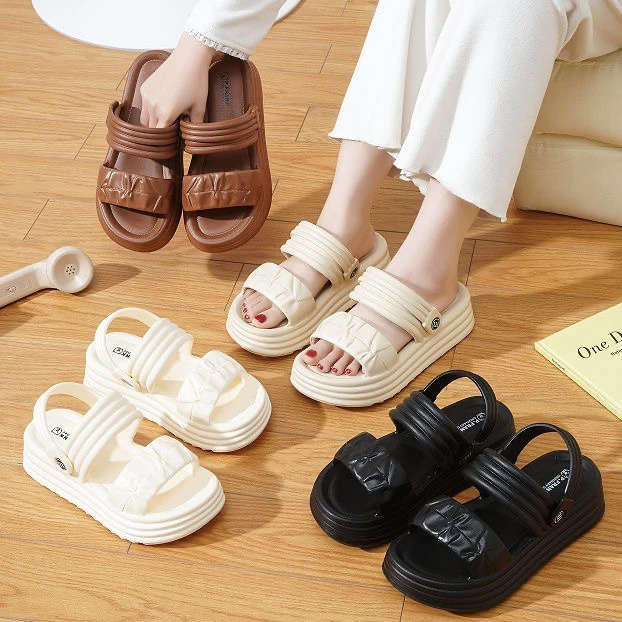 两穿居家沙滩踩屎感拖鞋带后跟一脚蹬防滑软底爆款凉鞋夏季百搭