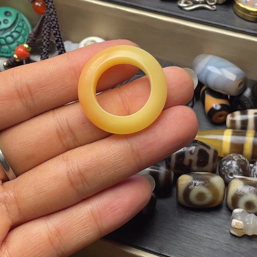 玻璃颈饰小元素哈哈哈