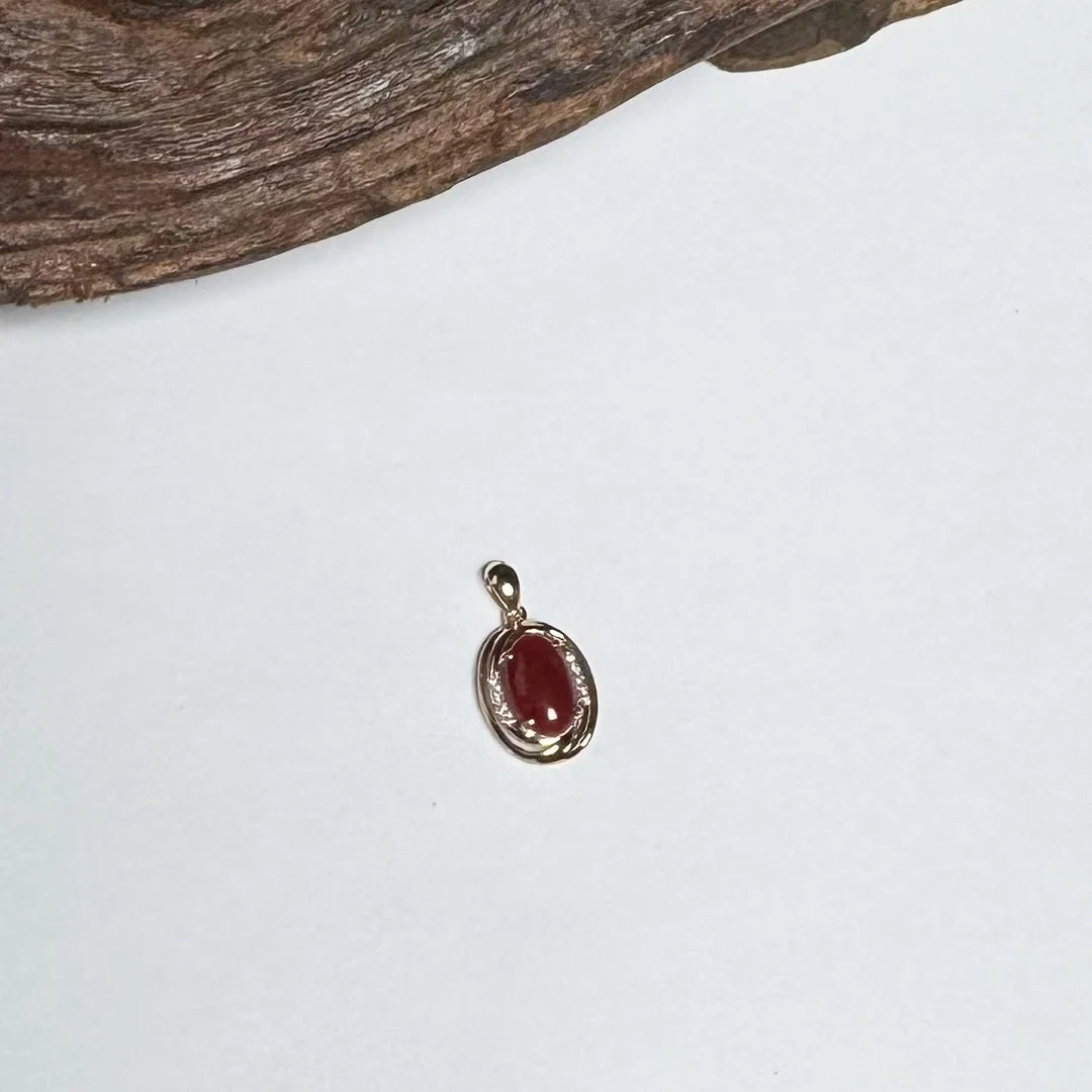 18K金天然阿卡珊瑚吊坠-15008