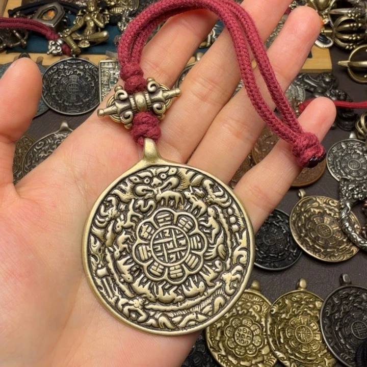 藏传文玩九宫如图