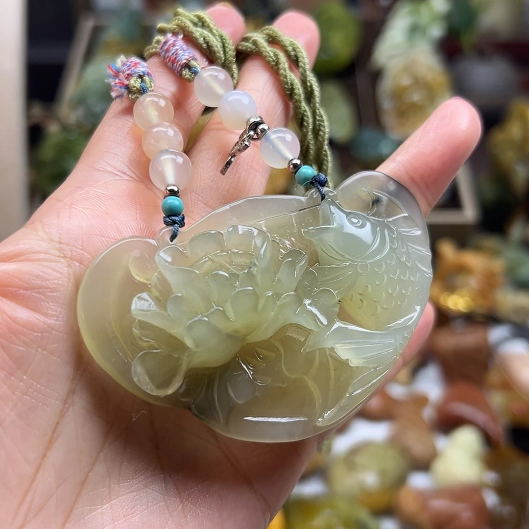 岫玉未镶嵌颈饰岫玉莲花鱼