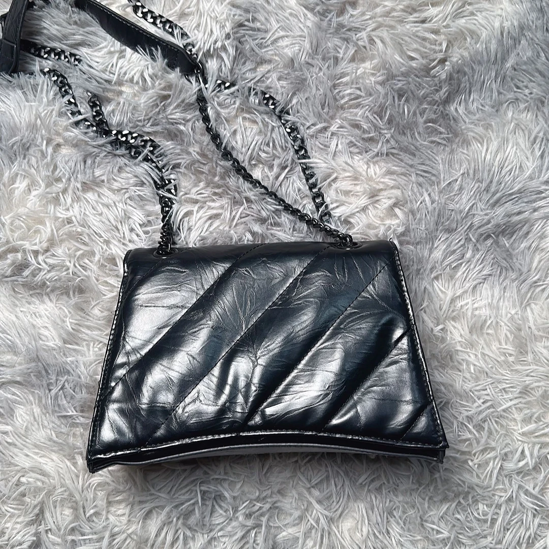 手工百搭时尚油沙女包黑色  0008