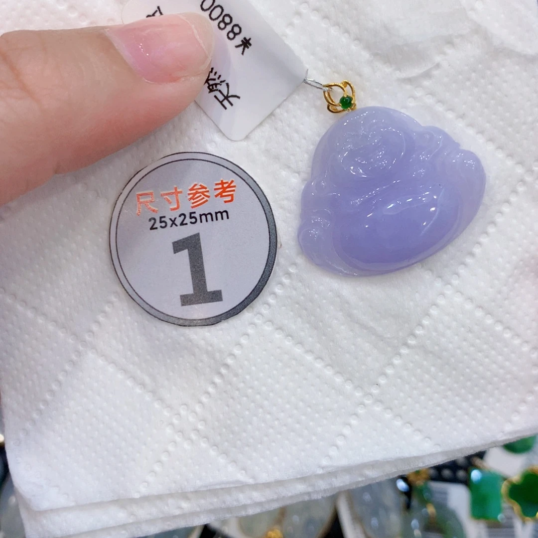 颈饰18K金镶嵌翡翠佛公