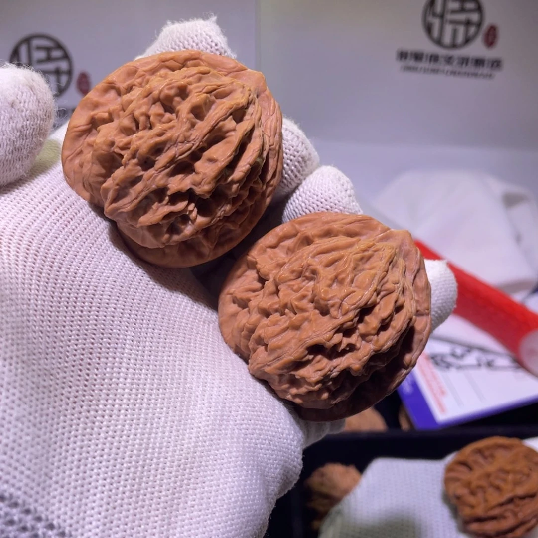 文玩核桃把件虎头811