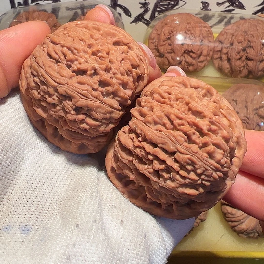 文玩核桃吊坠44全品球疆