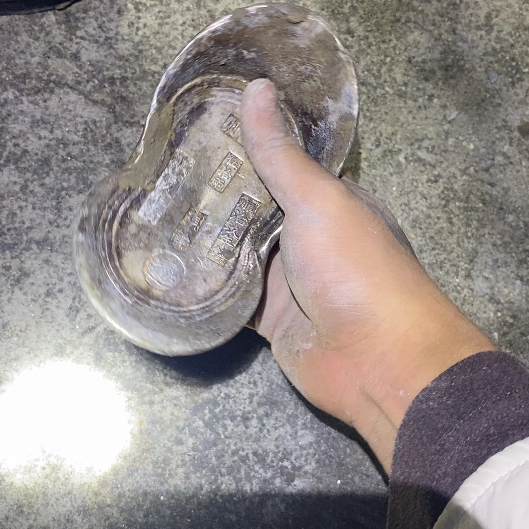 铜精品摆件，减大漏66