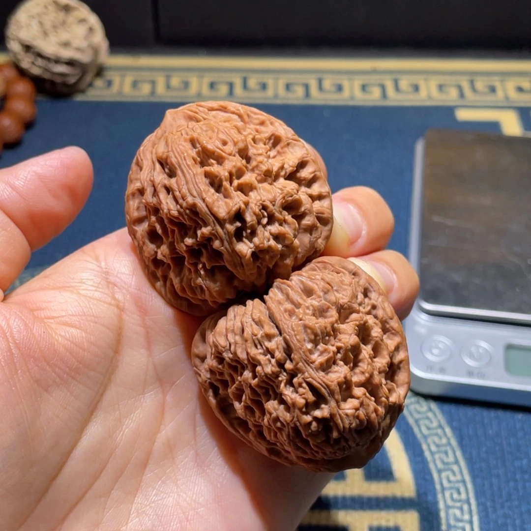 齐***文玩核桃吊坠16号42尺全品南疆S级