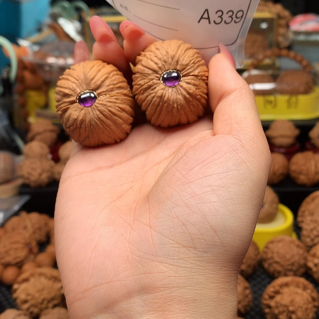 無***悅文玩核桃把件猴头元宝39A339