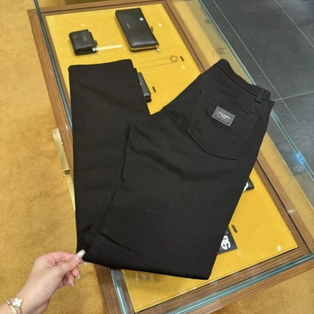 全新未使用D.....G黑牌slim/skinny休闲薄款牛仔裤