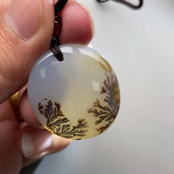 玛瑙/玉髓颈饰未镶嵌江*