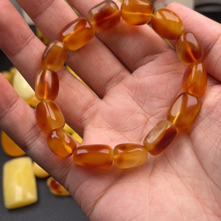 未镶嵌琥珀裸石蜜蜡