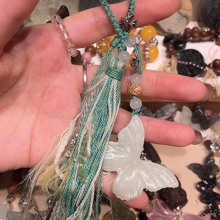 蛇纹石玉合金颈饰