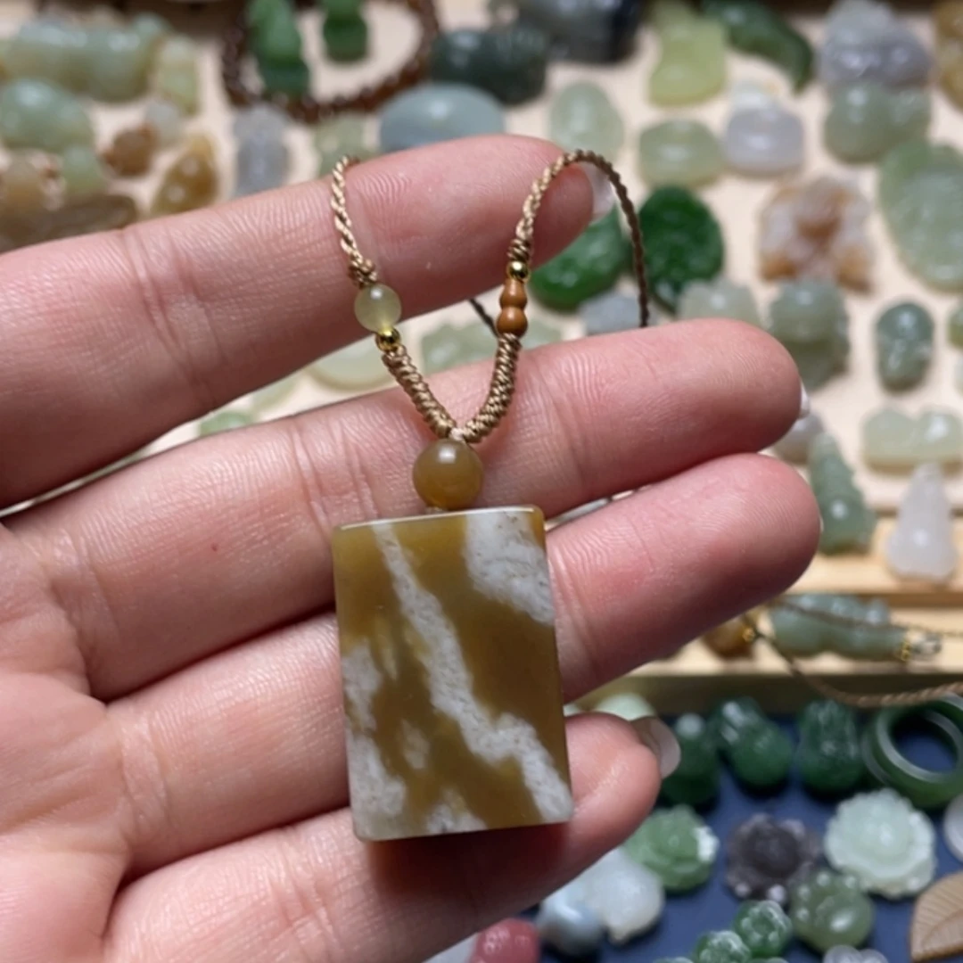 和田玉未镶嵌吊坠(不含链)