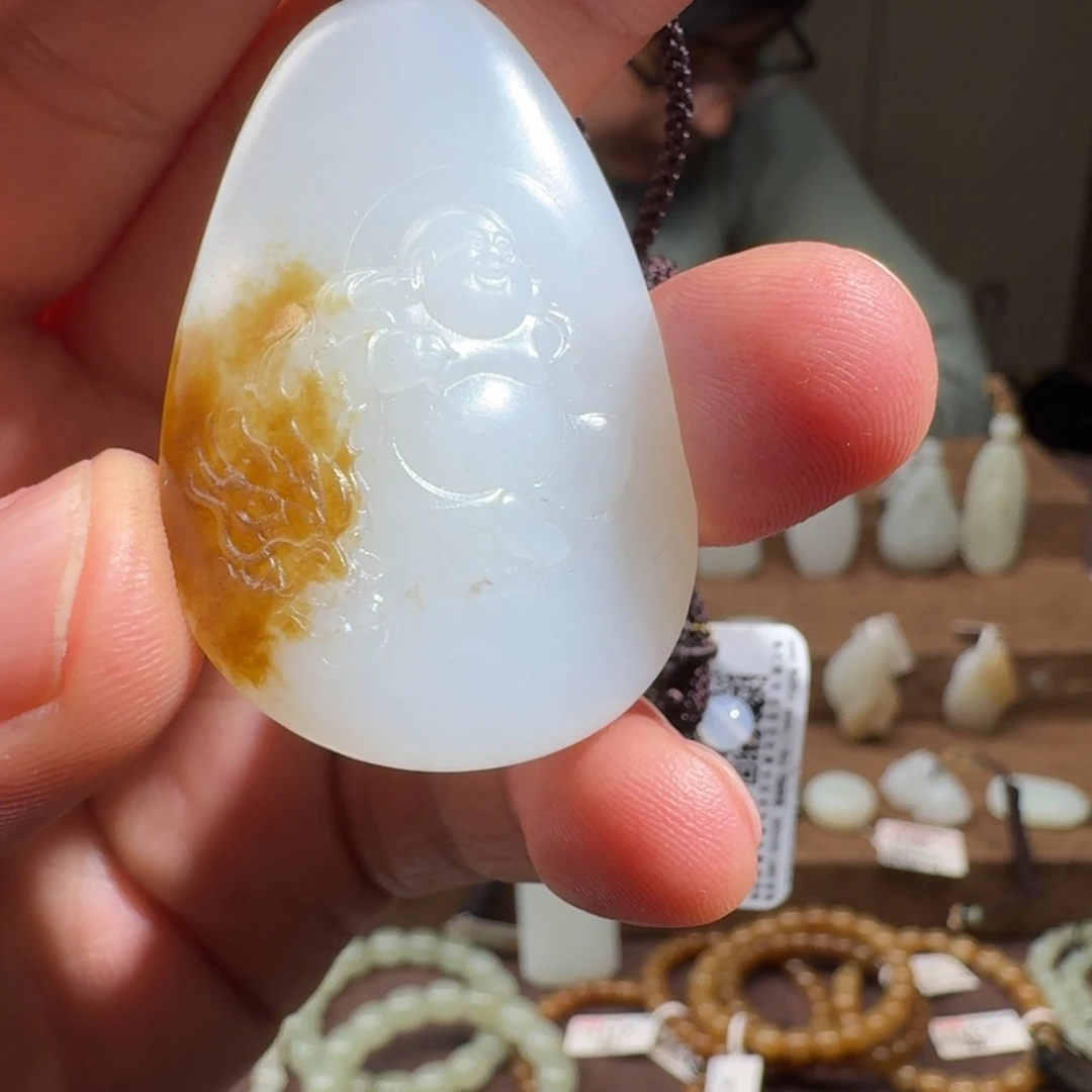 和田玉挂件未镶嵌