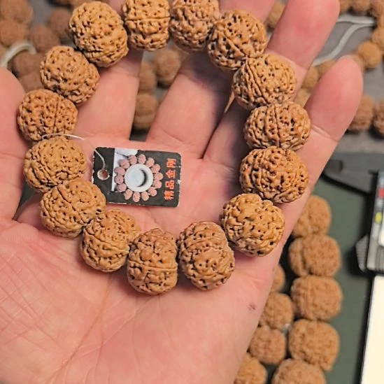 金刚菩提手串六瓣大金刚手串，20左右，高油高密