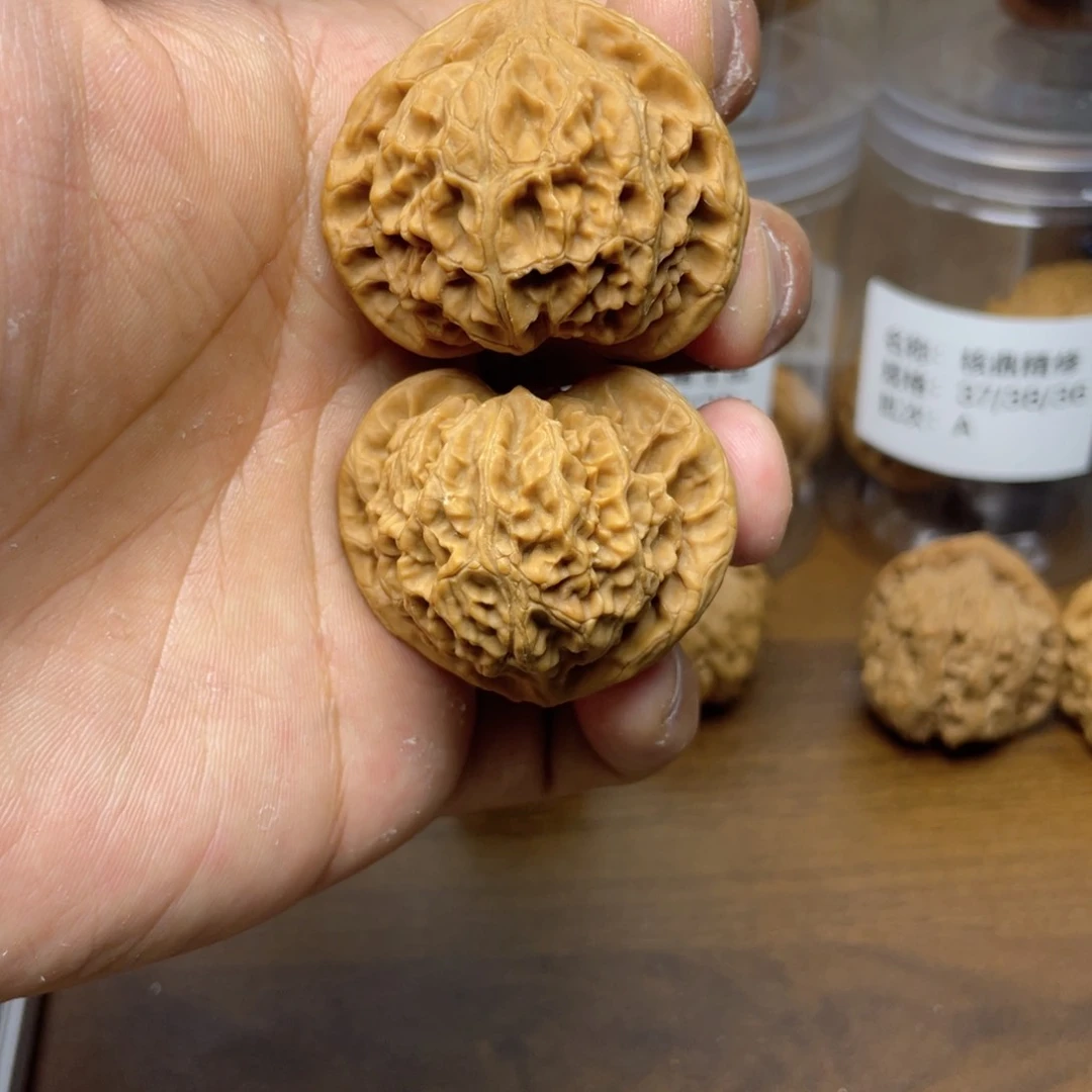 文玩核桃把件41全品山西一代宫灯