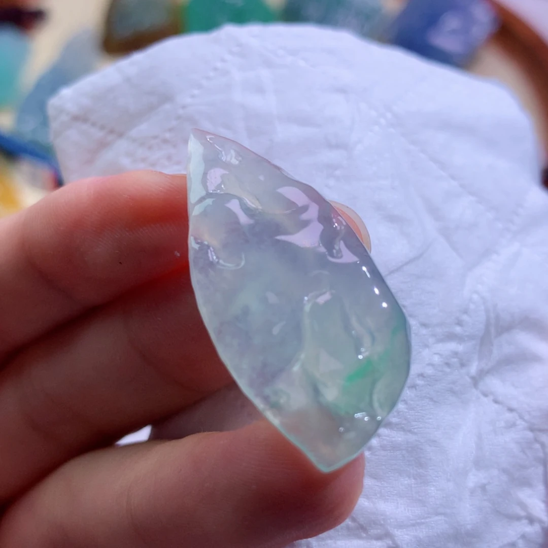 【闪购商品】翡翠挂件未镶嵌